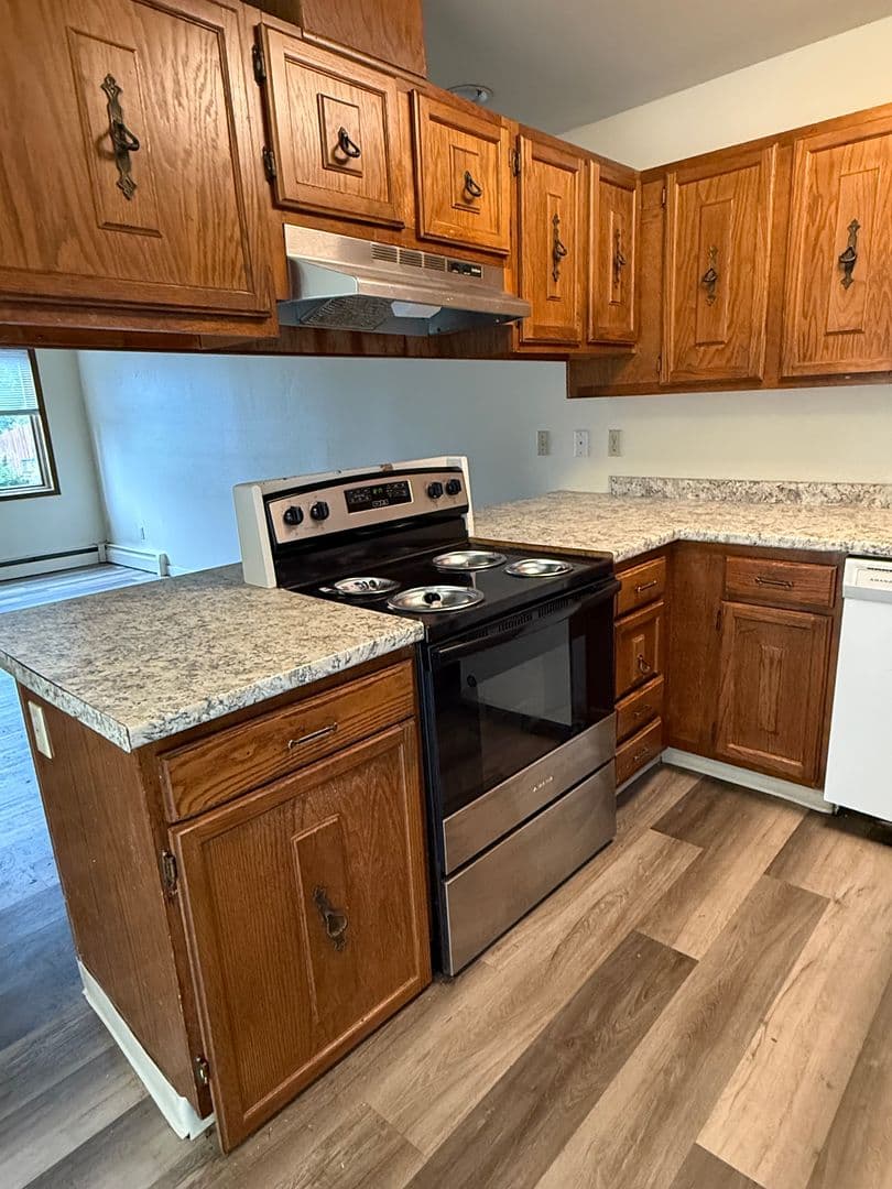 Anchorage Apartment: 3804 Indiana St