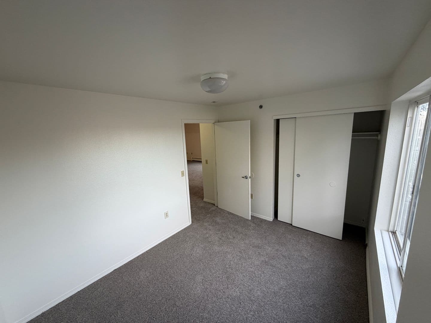 Anchorage Apartment: 315 Barrow St