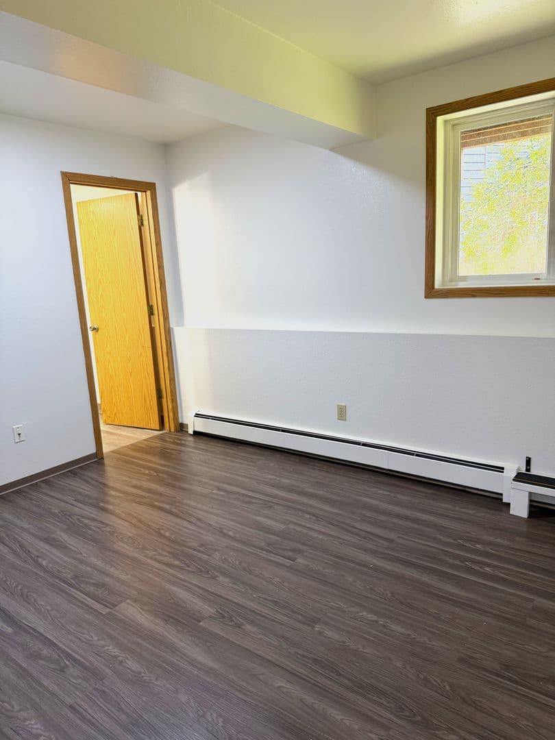 Anchorage Apartment: 3711 Carleton Ave