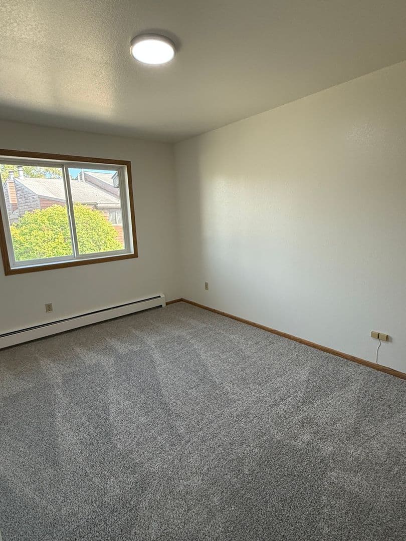 Anchorage Apartment: 3711 Carleton Ave