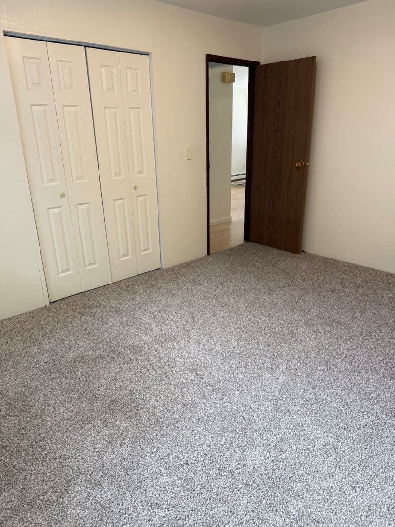 Anchorage Apartment: 4320 Checkmate Dr