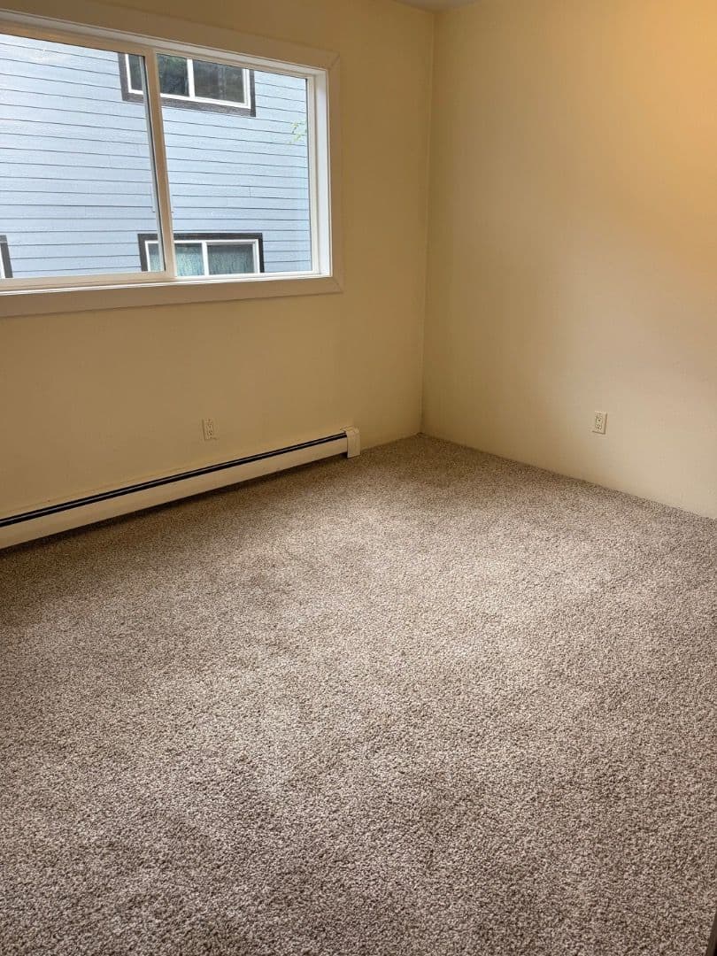 Anchorage Apartment: 4320 Checkmate Dr
