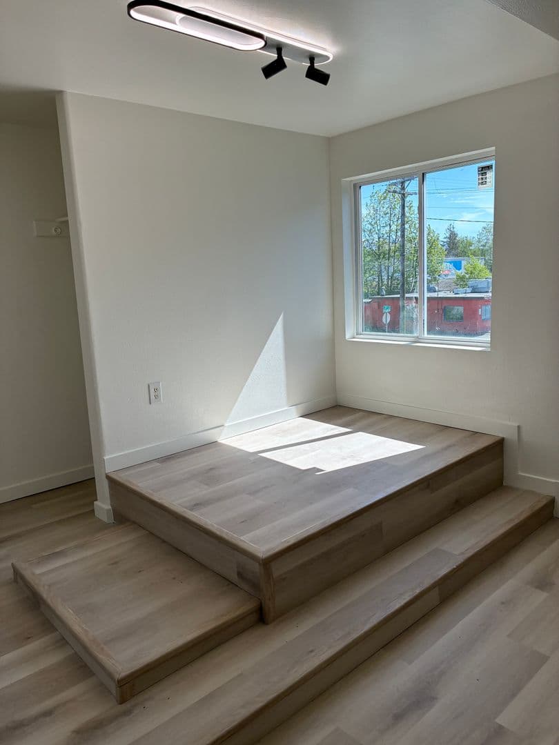 Anchorage Apartment: 3200 Spenard Rd
