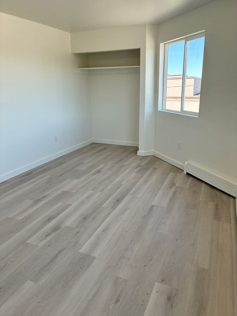 Anchorage Apartment: 3200 Spenard Rd