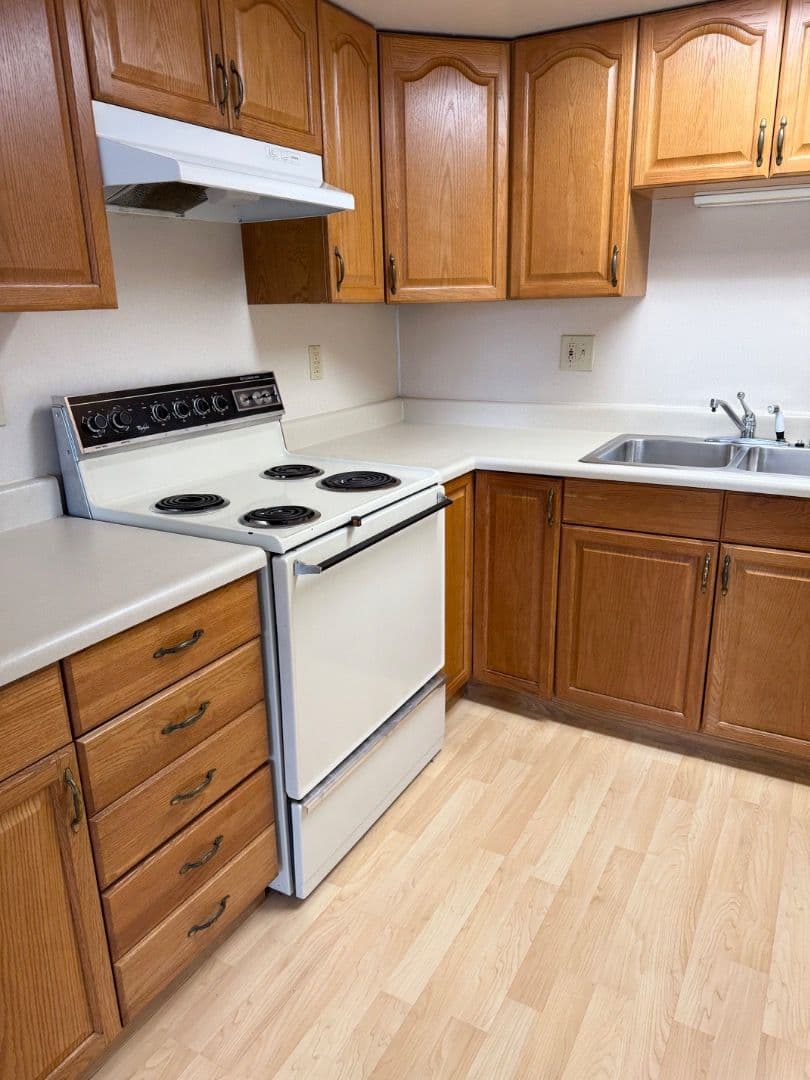 Anchorage Apartment: 4320 Checkmate Dr