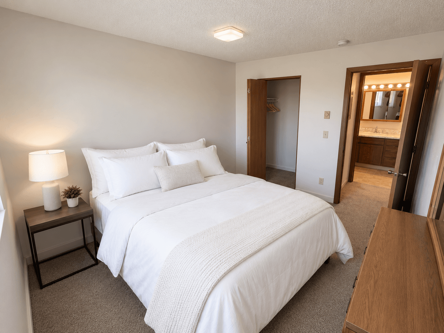 Anchorage Apartment: 1315 Cordova St