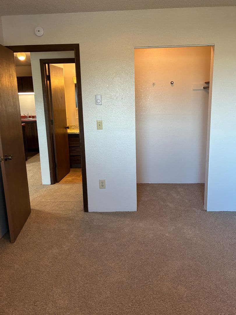 Anchorage Apartment: 1315 Cordova St