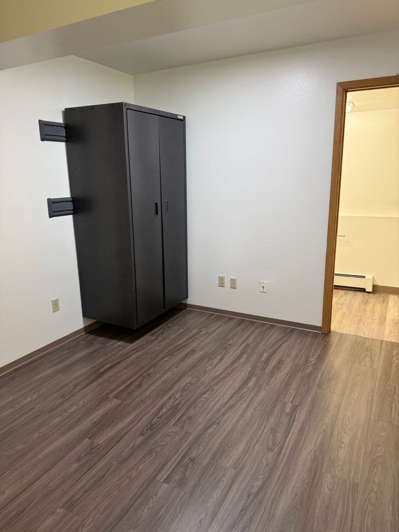 Anchorage Apartment: 3711 Carleton Ave
