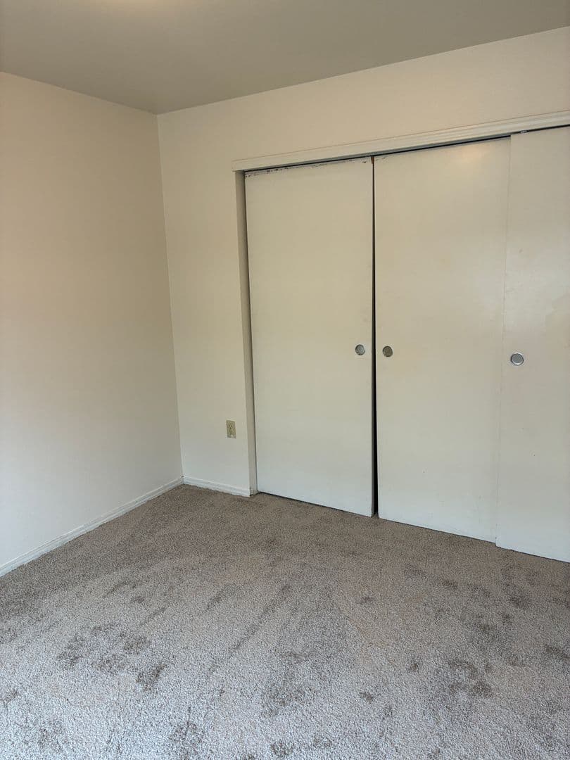 Anchorage Apartment: 315 Barrow St