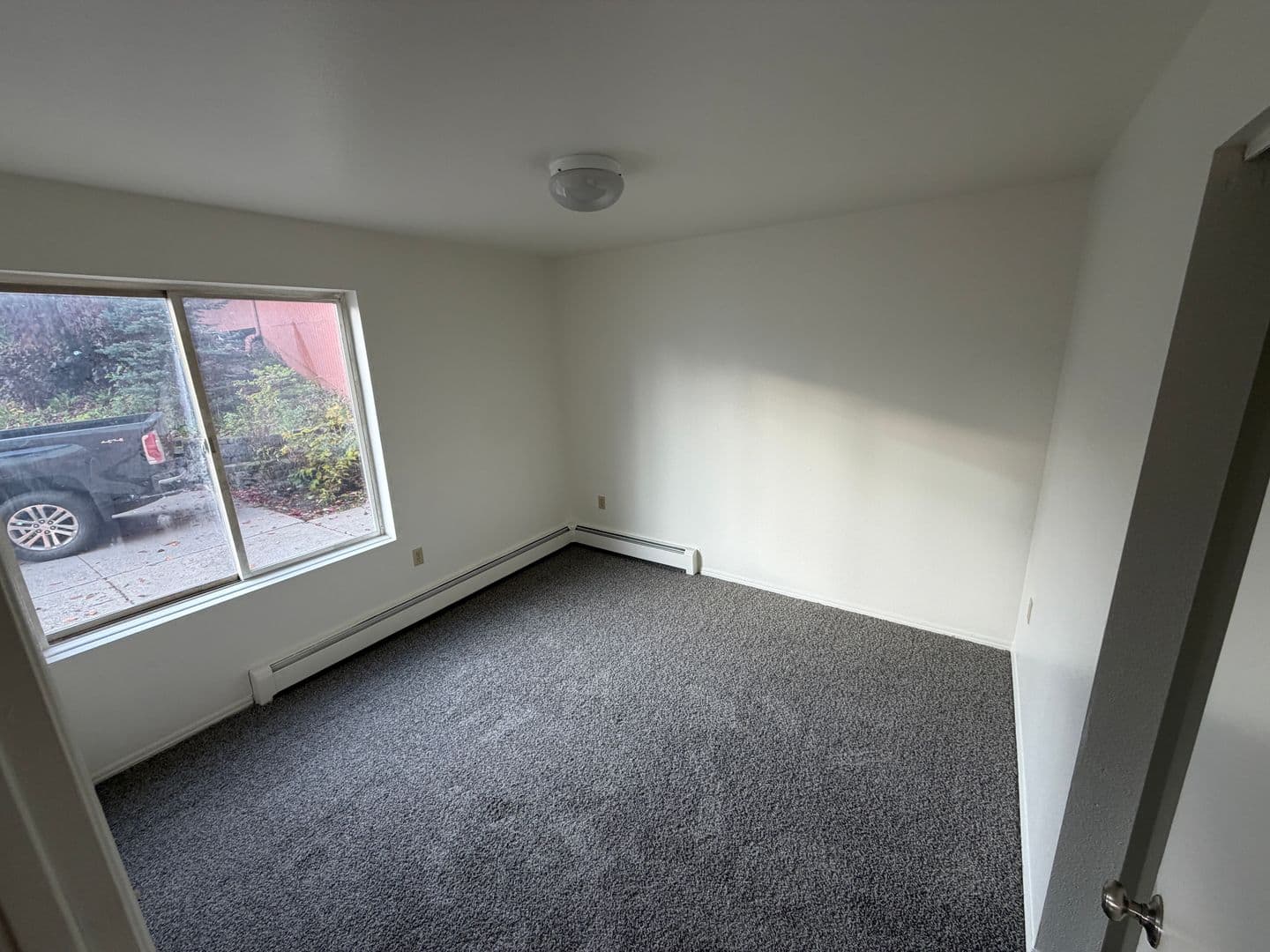 Anchorage Apartment: 315 Barrow St