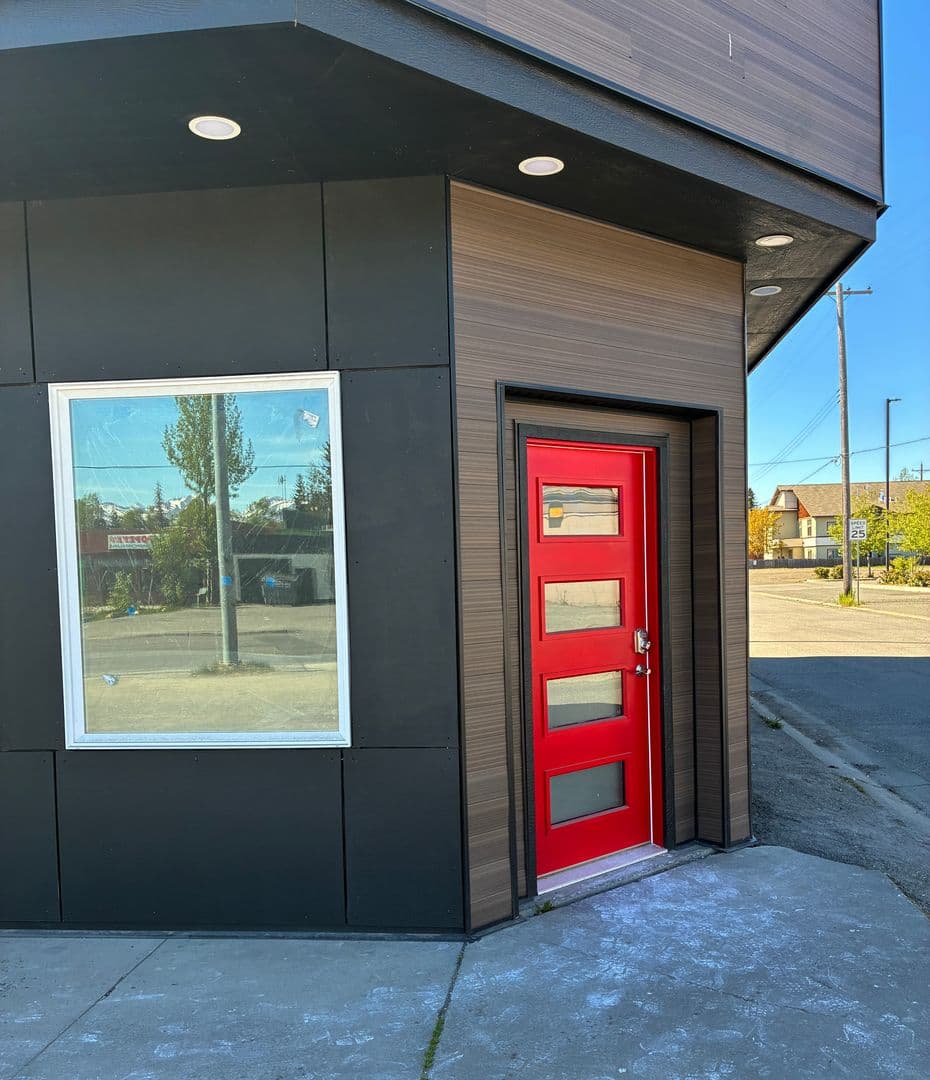 Anchorage Apartment: 3200 Spenard Rd
