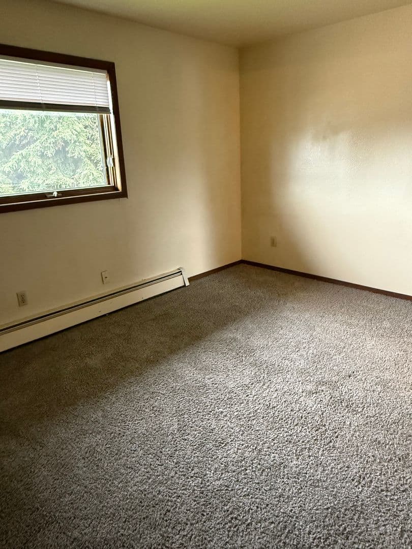 Anchorage Apartment: 3804 Indiana St
