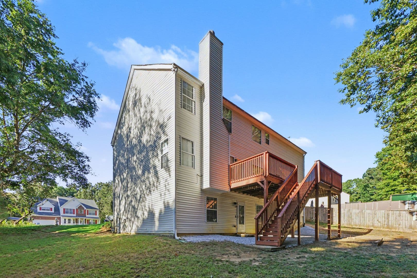 Snellville House: 3015 Gallery Walk