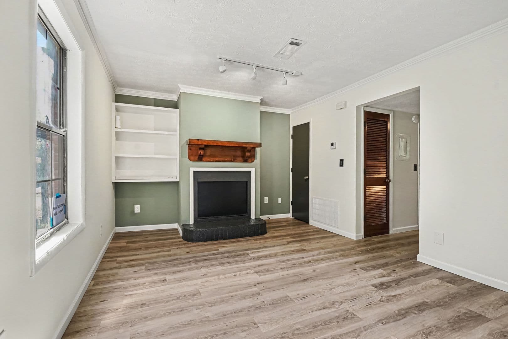 Snellville House: 3237 Highpoint Court