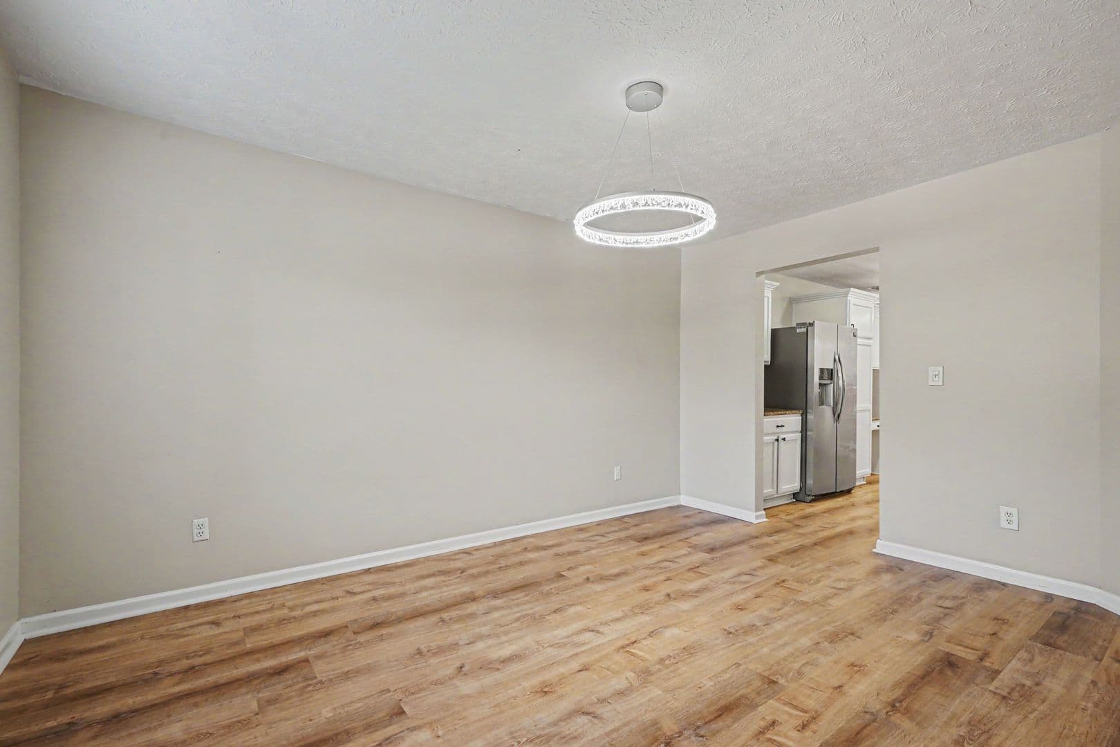 Snellville House: 3015 Gallery Walk