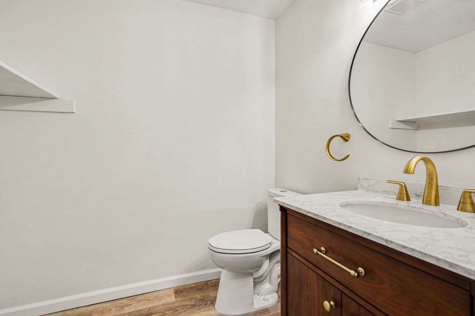 Snellville House: 3237 Highpoint Court