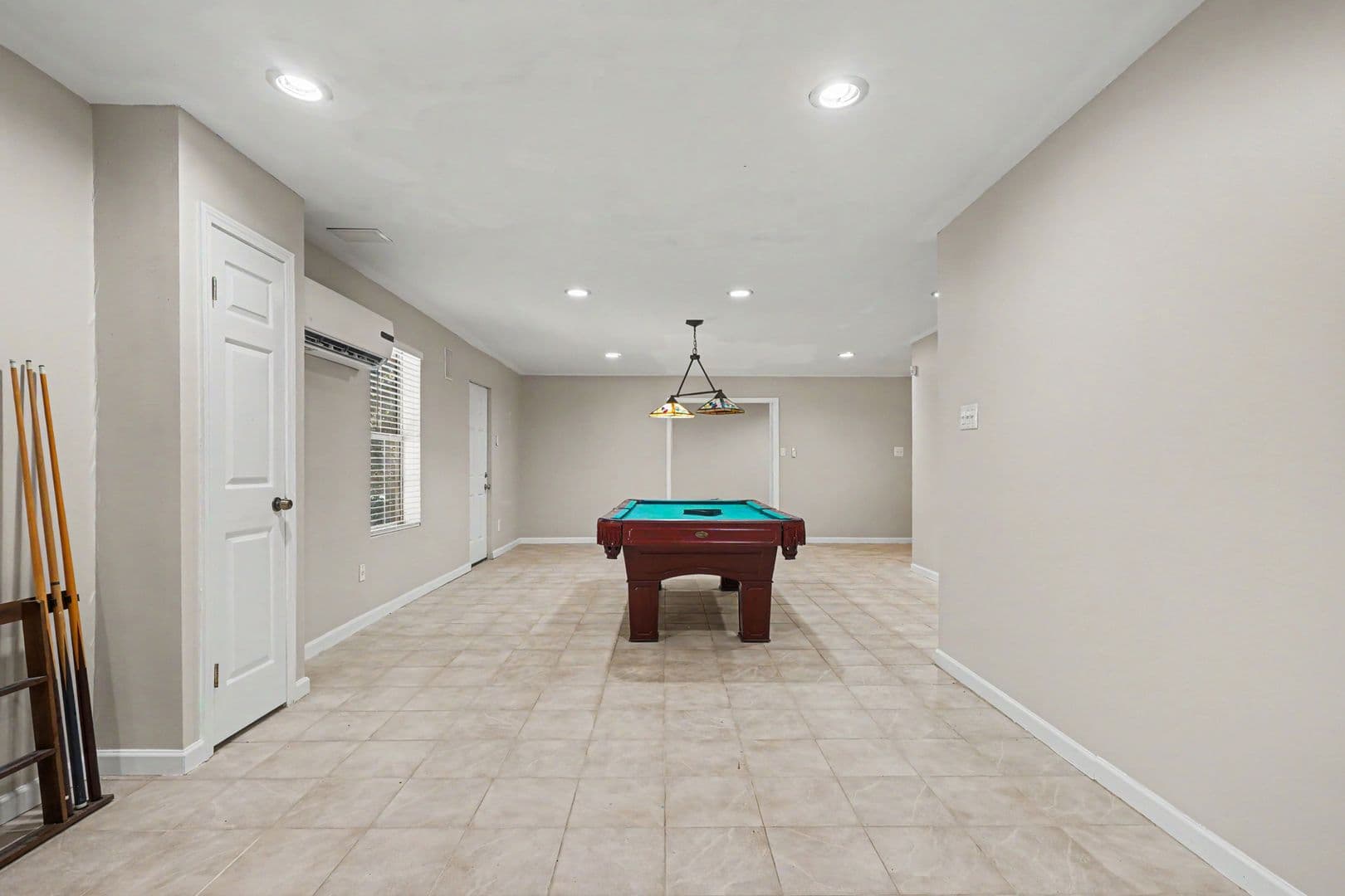 Snellville House: 3015 Gallery Walk