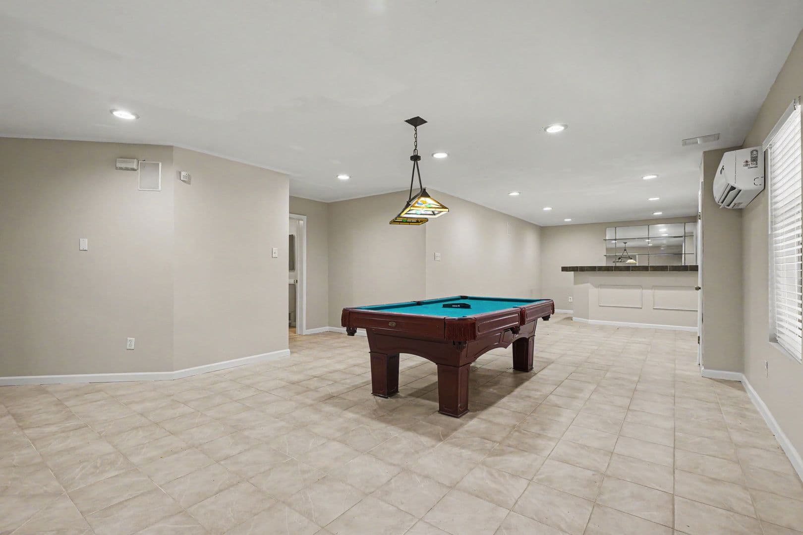 Snellville House: 3015 Gallery Walk