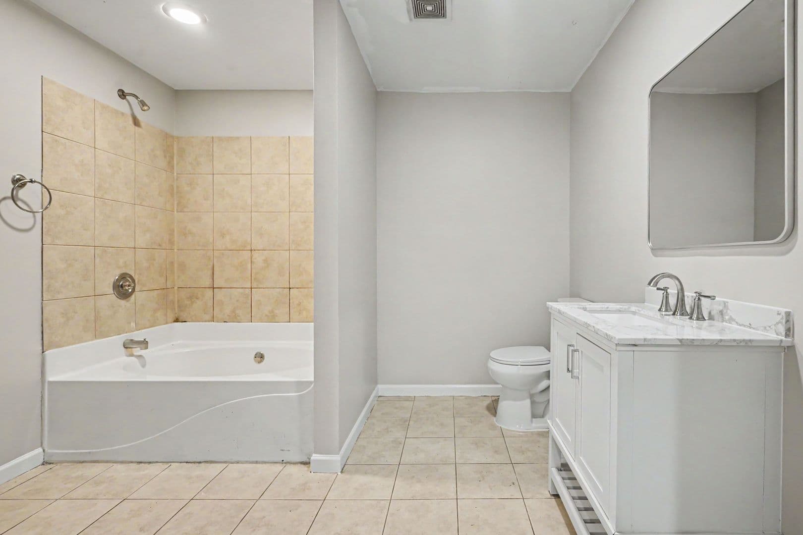 Snellville House: 3015 Gallery Walk