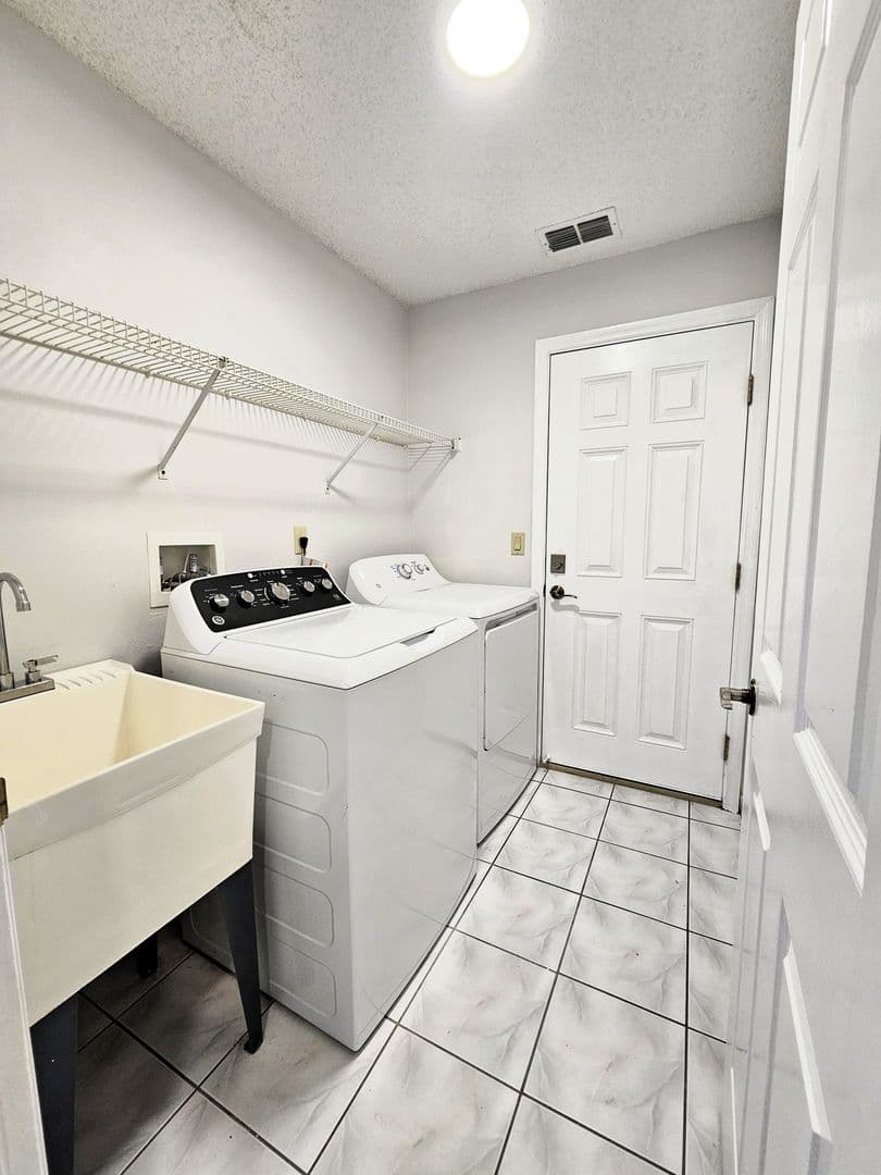 Orlando House: 6506 Canterlea Dr