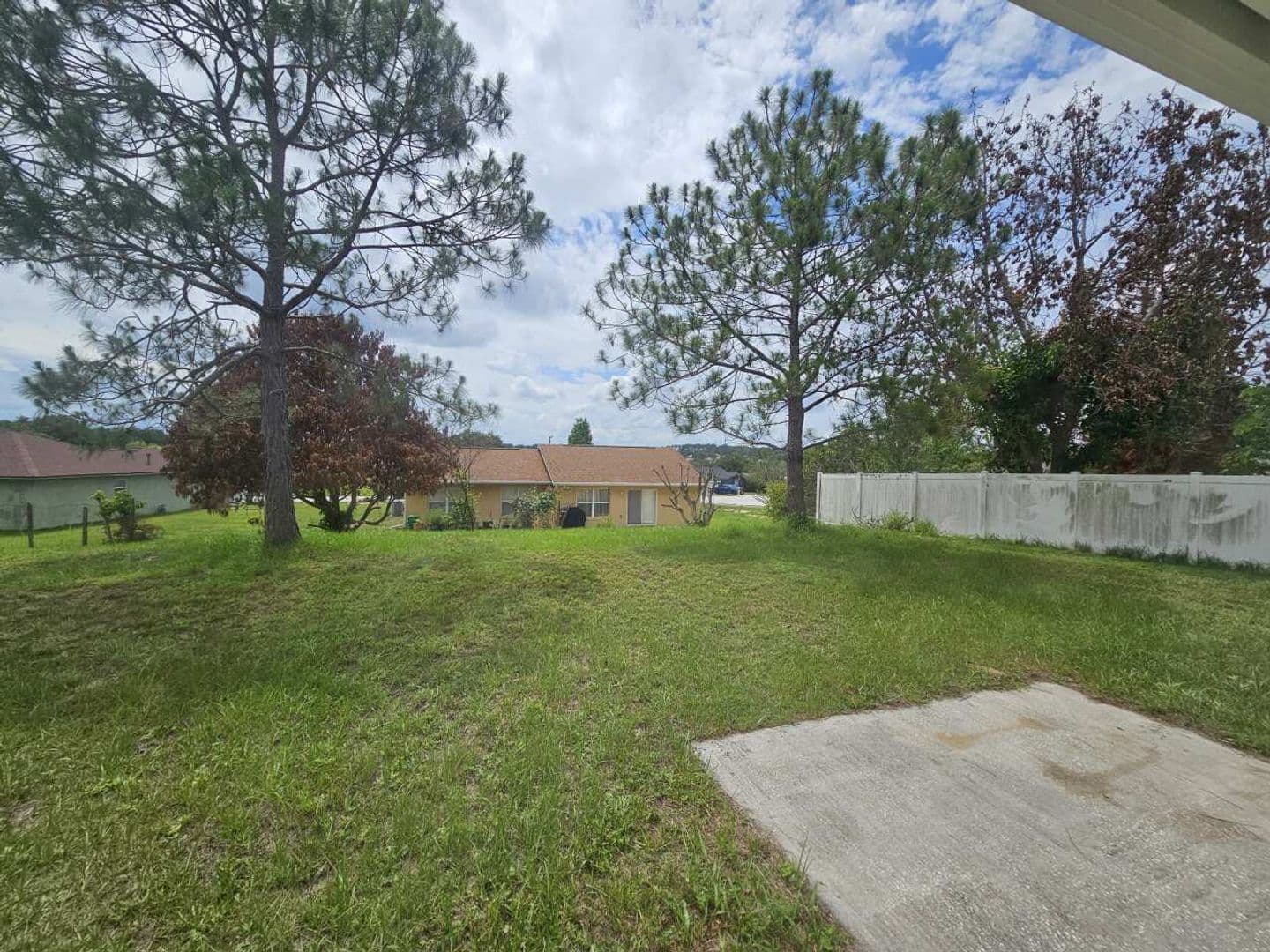 Clermont House: 13345 Pinyon Dr