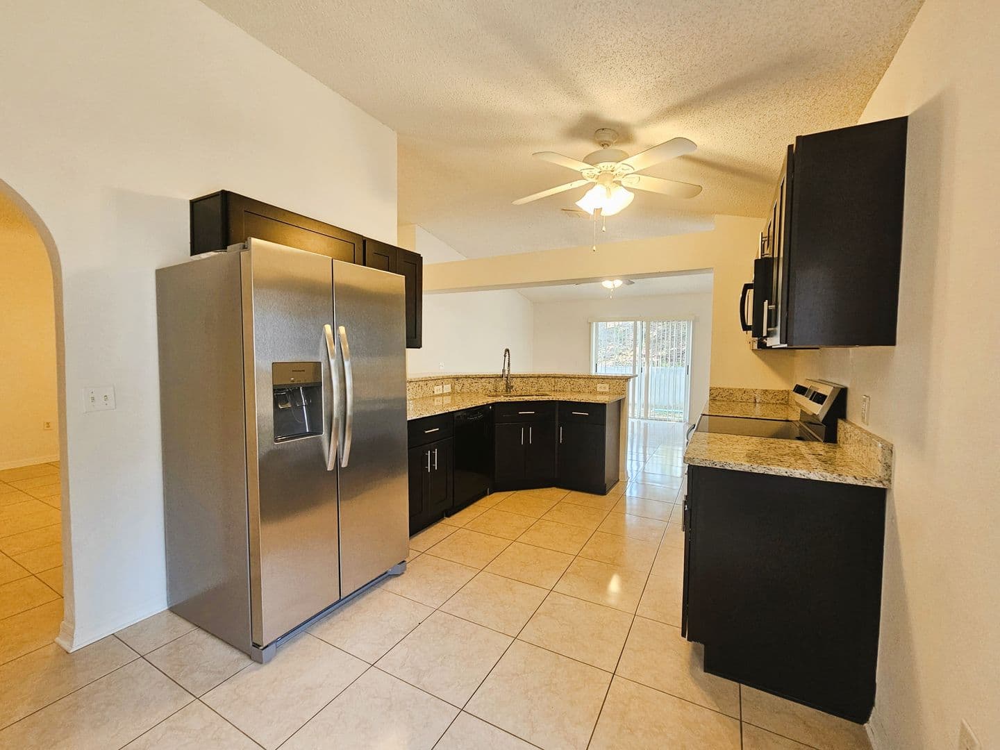 Minneola House: 921 Bristle Cone Ct.