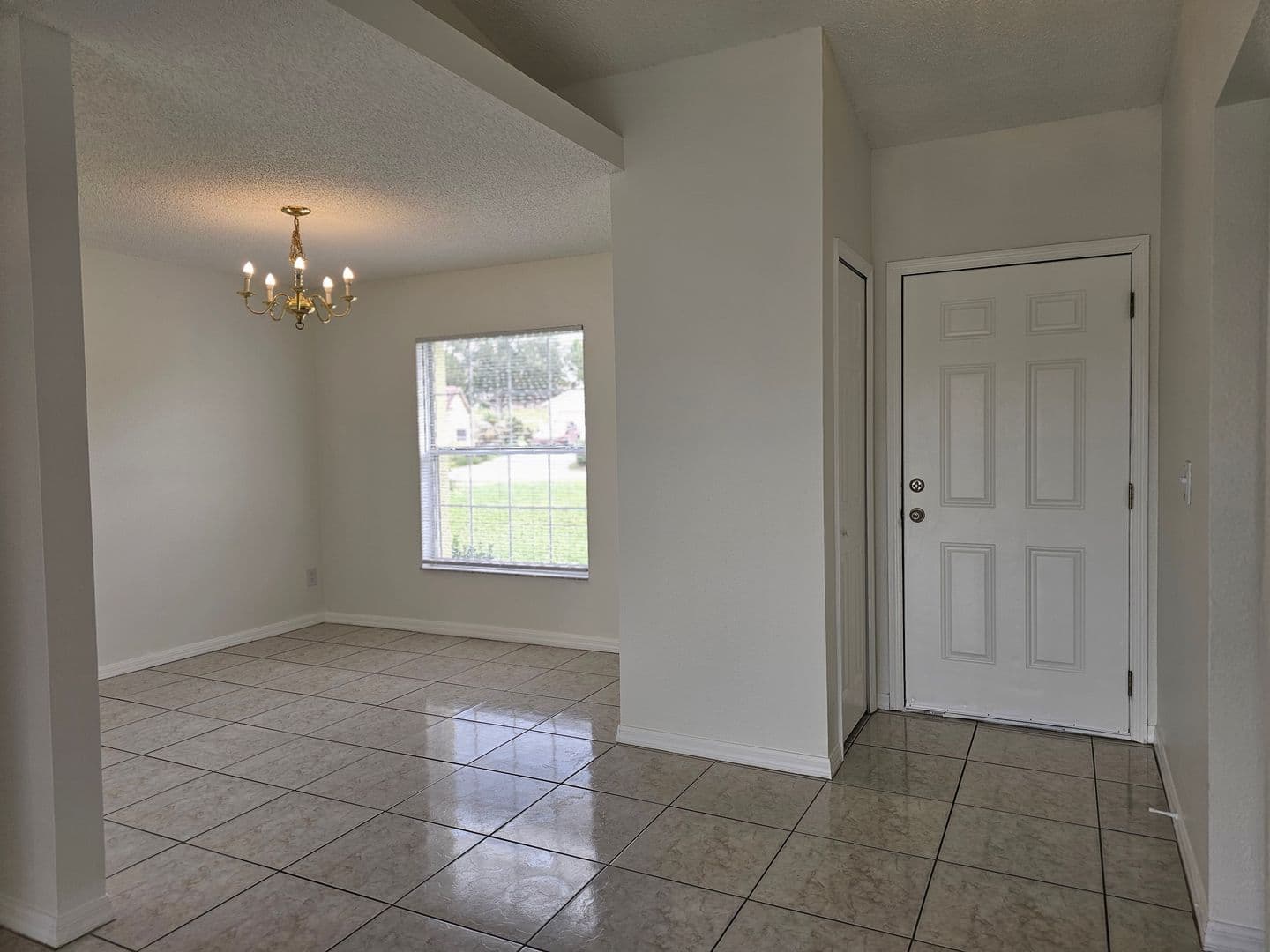 Clermont House: 13345 Pinyon Dr