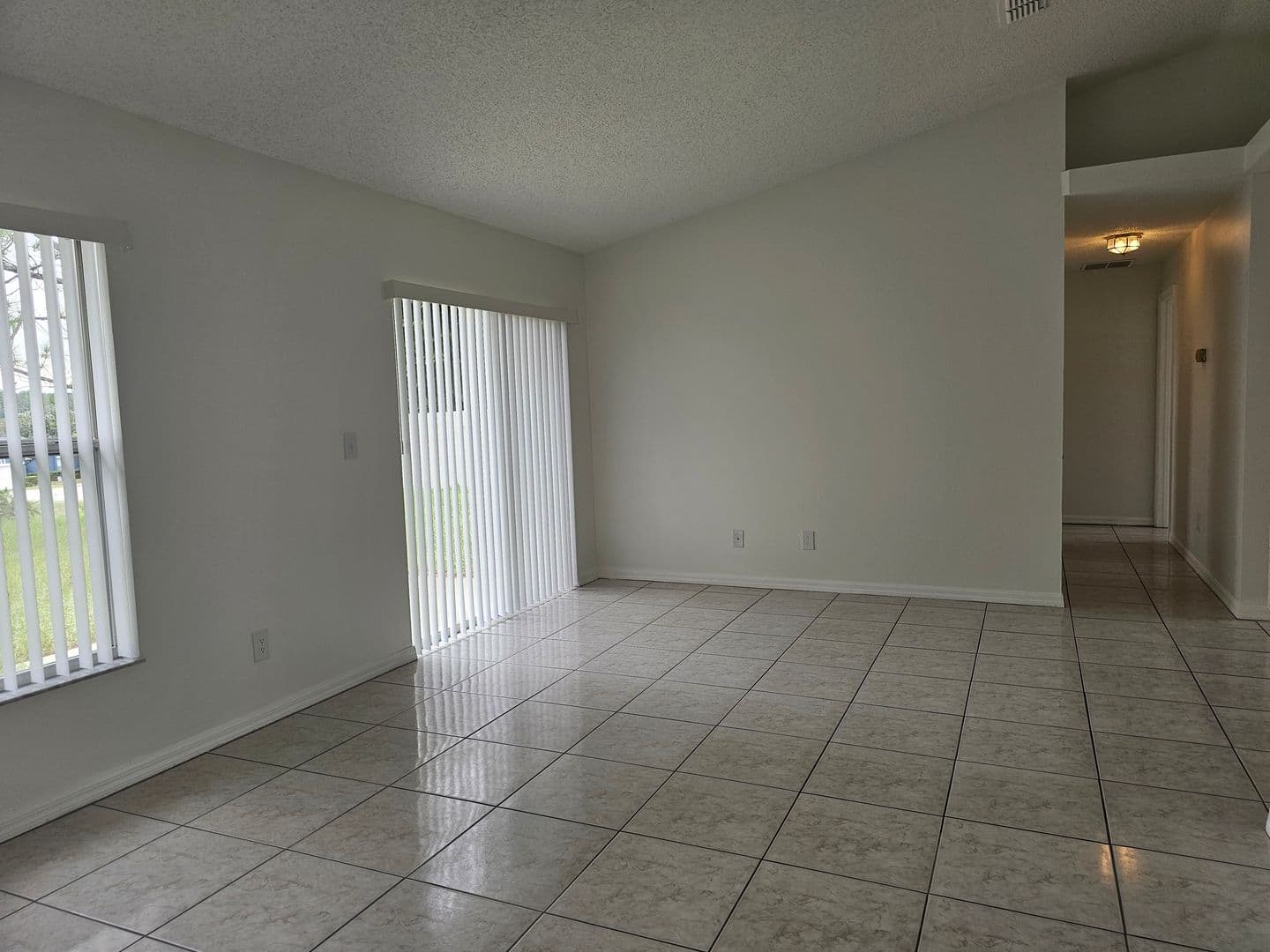 Clermont House: 13345 Pinyon Dr