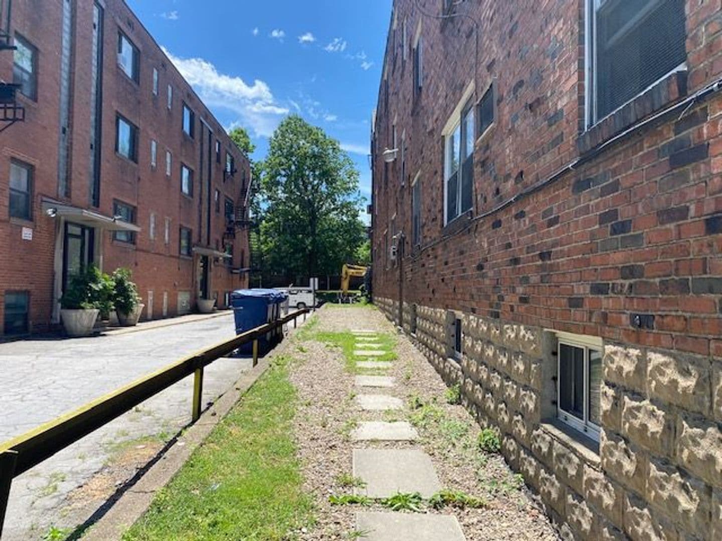 pittsburgh Apartment: 4825 Centre Avenue