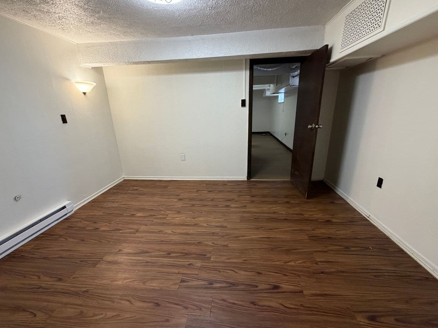 pittsburgh Apartment: 4825 Centre Avenue