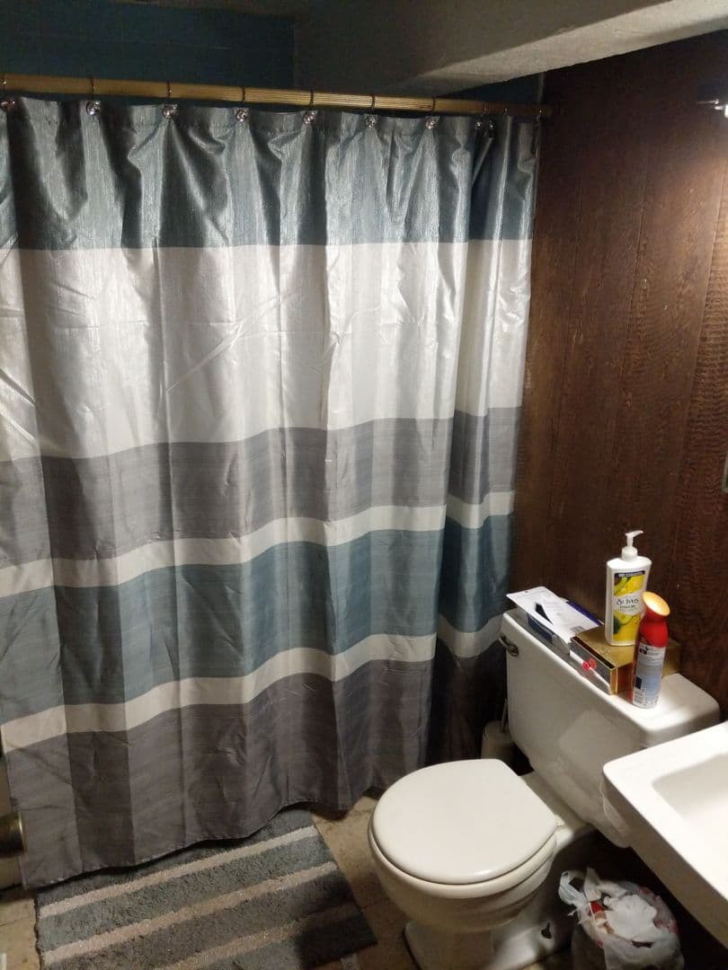pittsburgh Apartment: 4825 Centre Avenue
