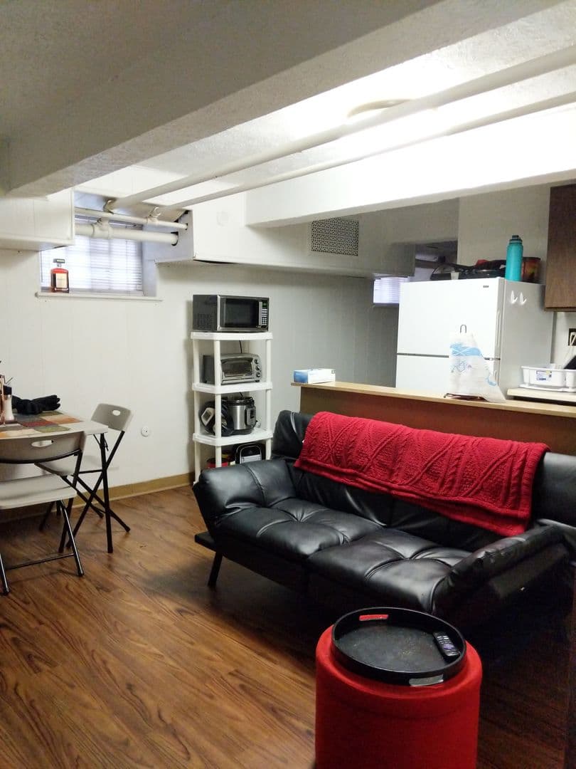 pittsburgh Apartment: 4825 Centre Avenue