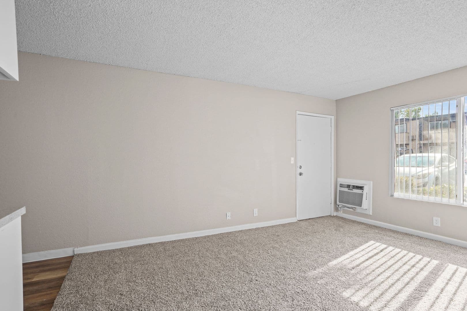 Stockton Apartment: 2433 Country Club Blvd.