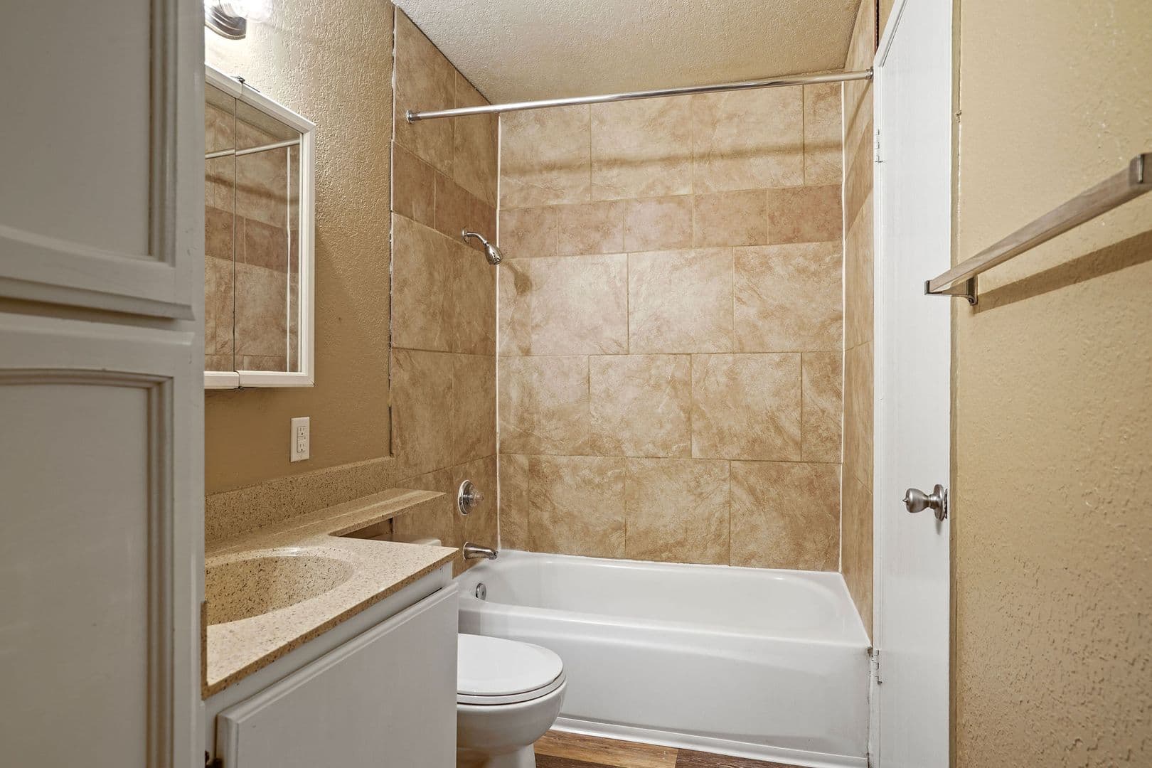 Stockton Apartment: 4738 Grouse Run Dr.