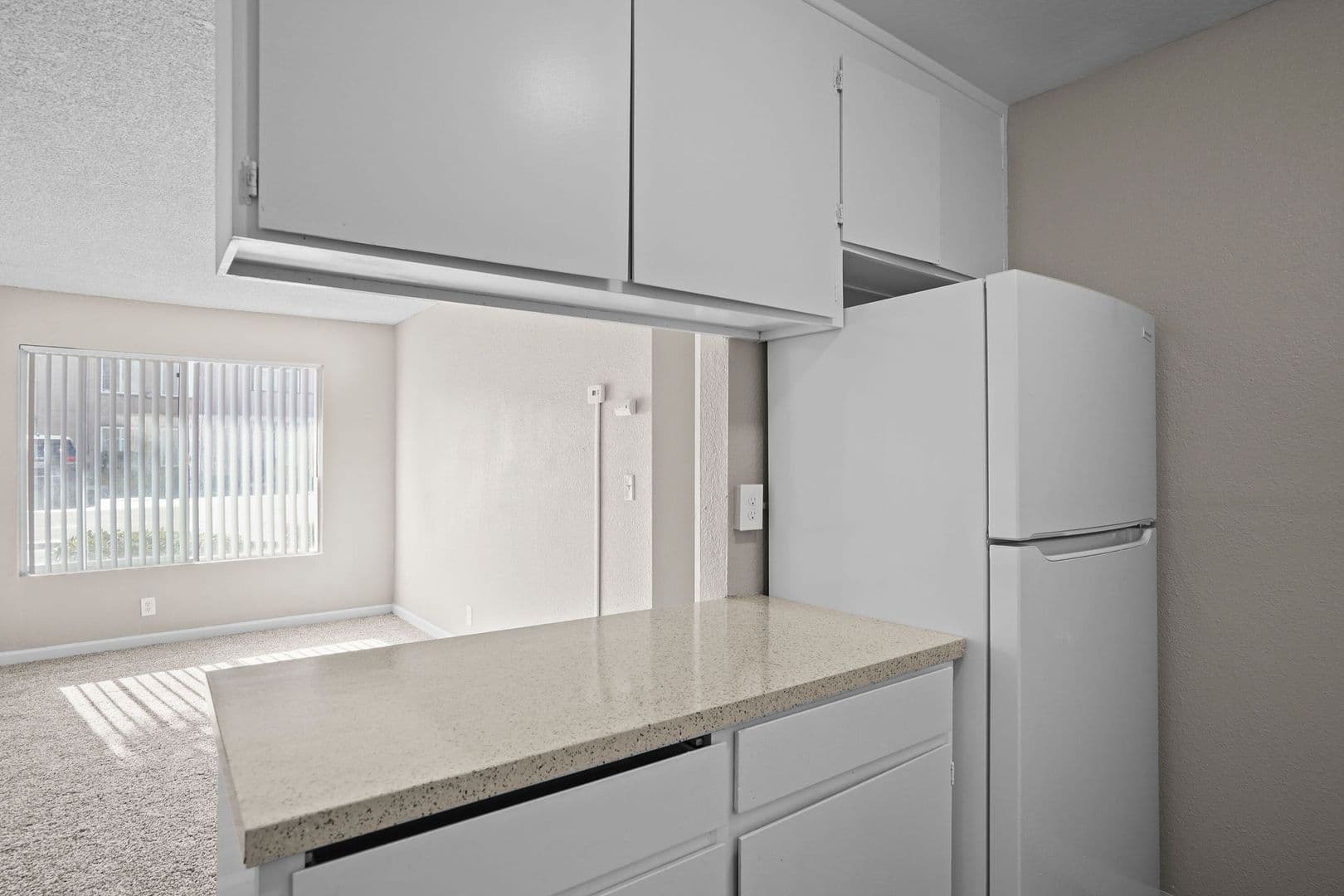 Stockton Apartment: 2433 Country Club Blvd.