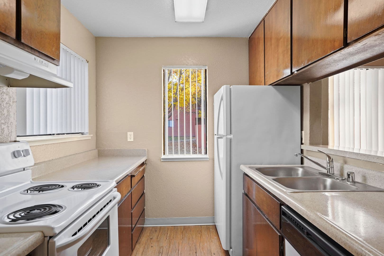 Stockton Apartment: 1540 Mosaic Way