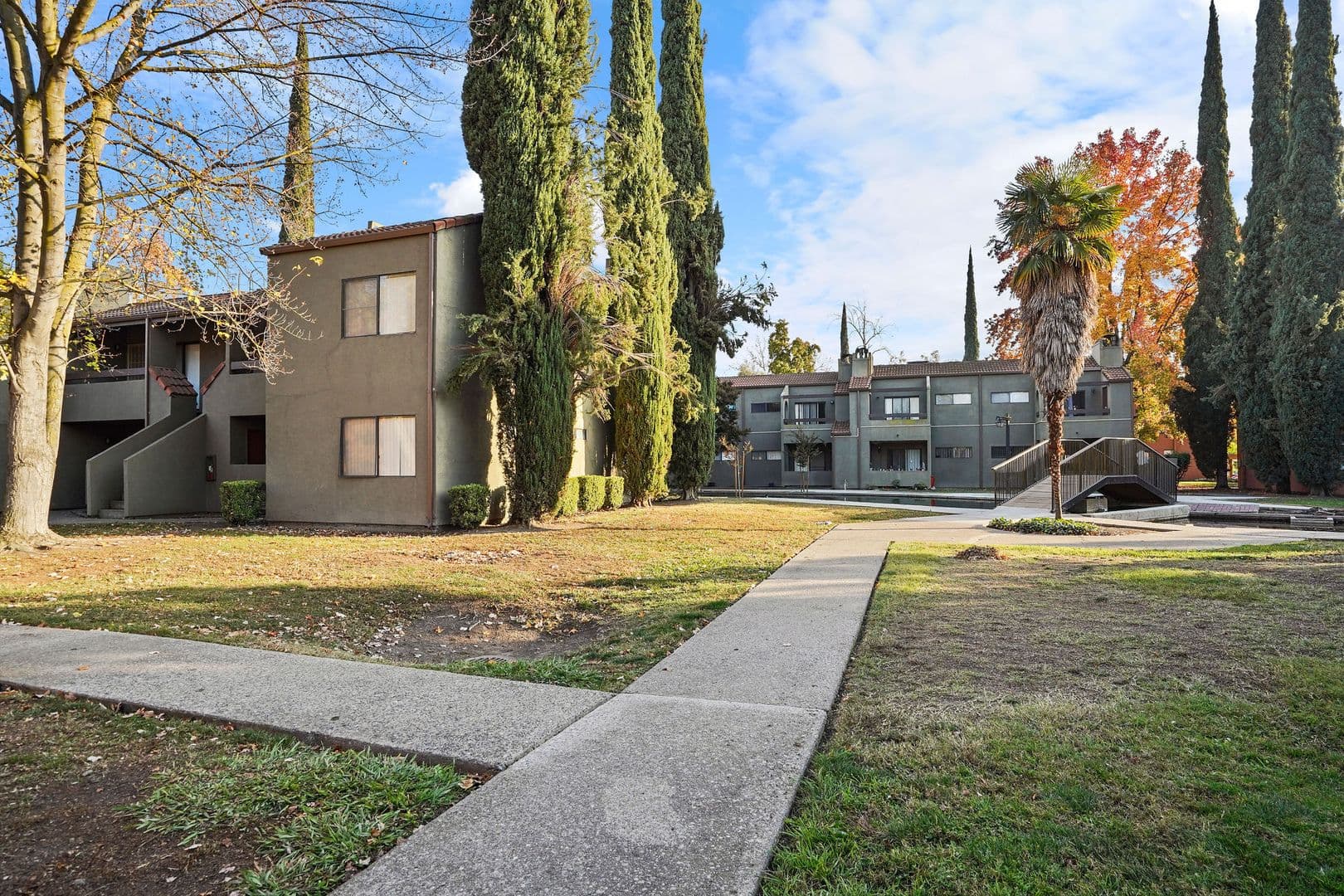 Stockton Apartment: 1540 Mosaic Way