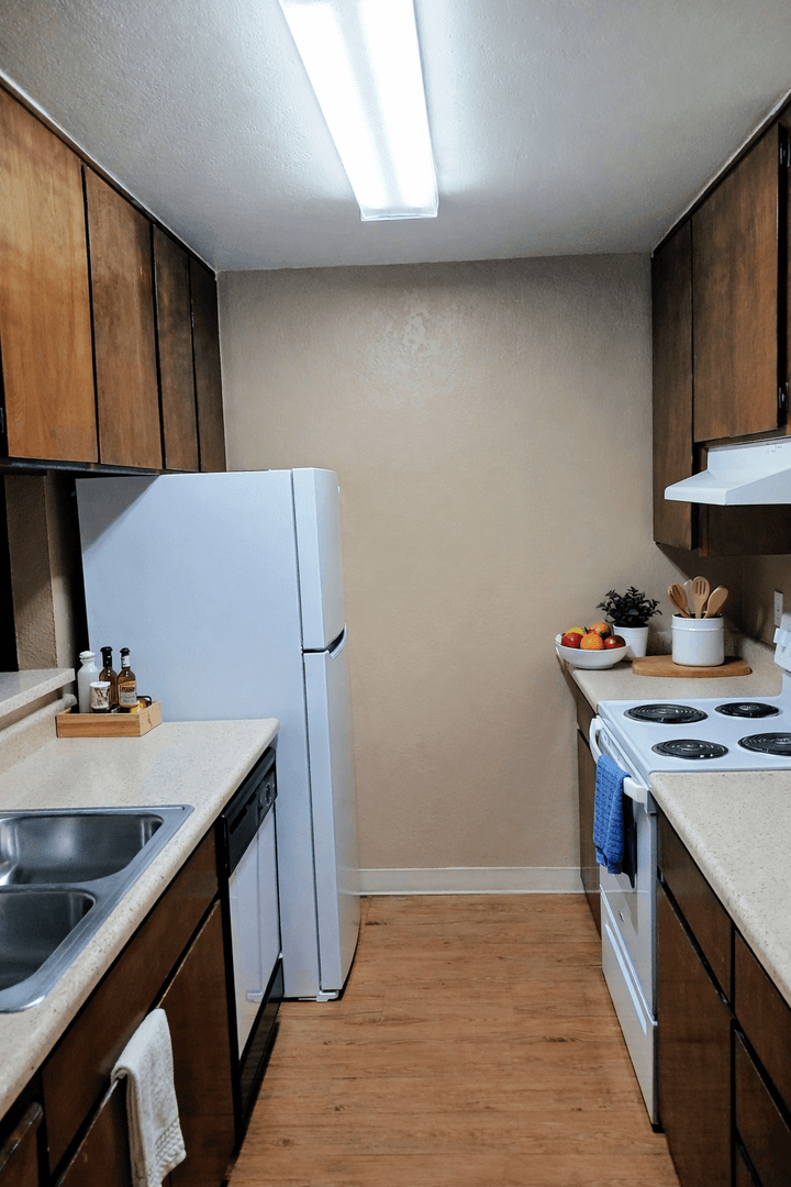 Stockton Apartment: 1540 Mosaic Way