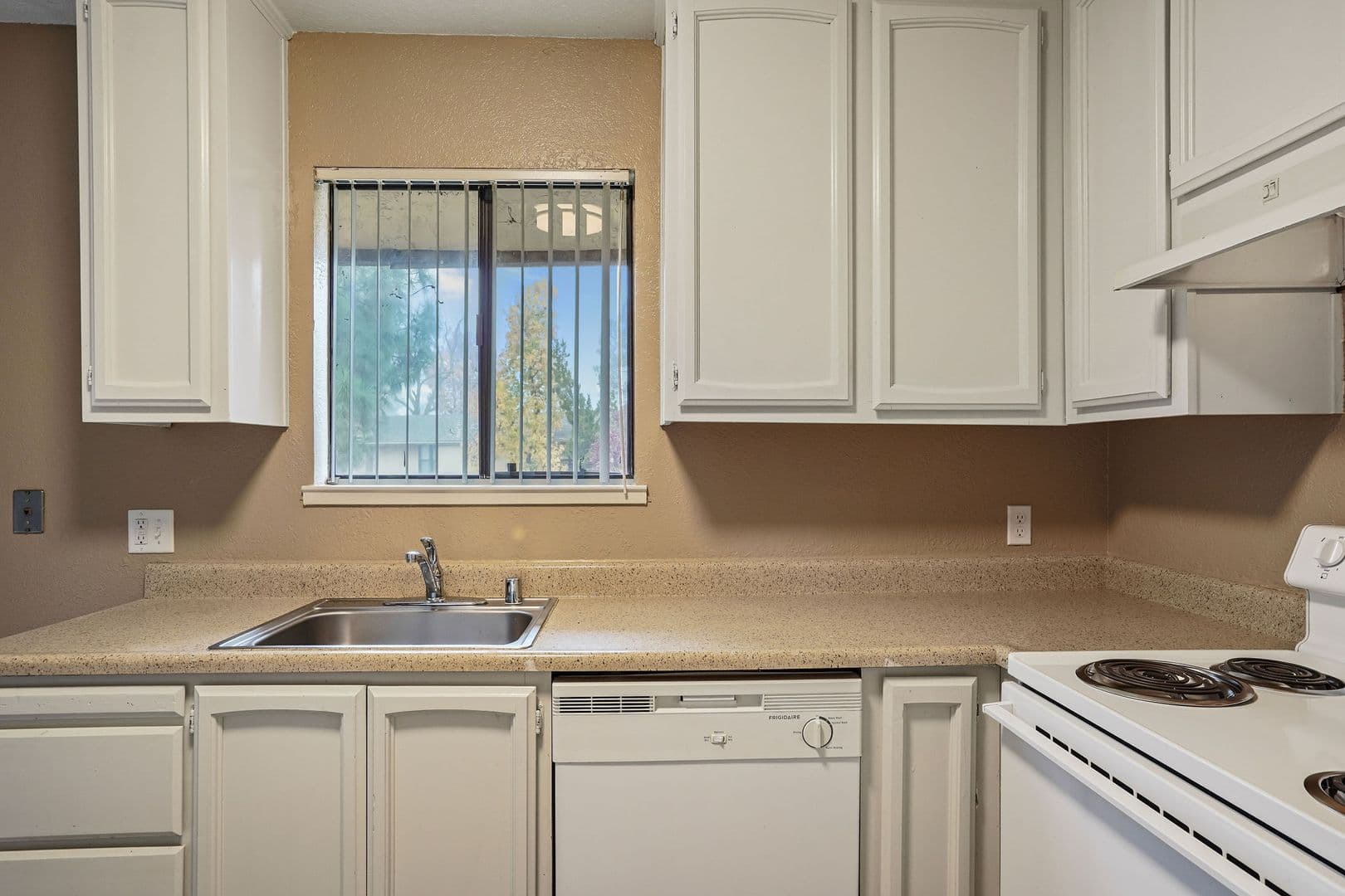 Stockton Apartment: 4738 Grouse Run Dr.