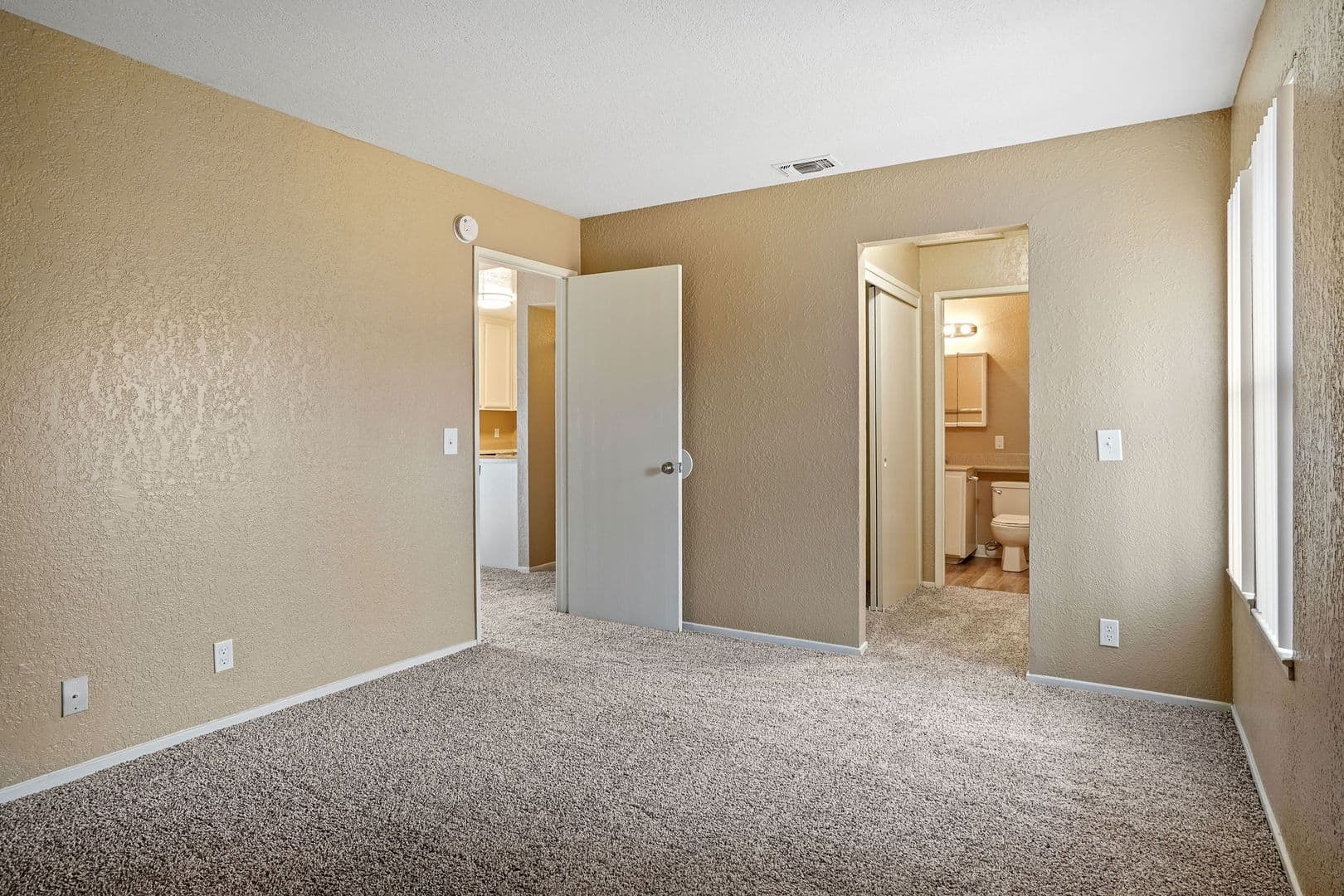 Stockton Apartment: 4738 Grouse Run Dr.