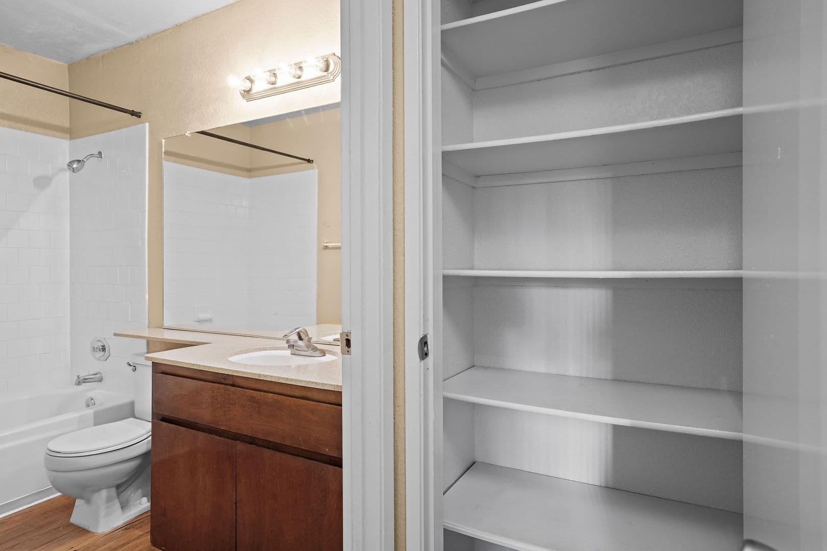 Stockton Apartment: 1540 Mosaic Way
