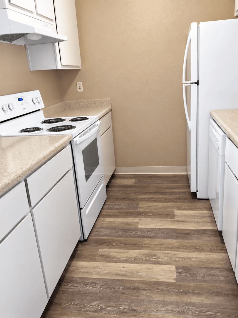 Stockton Apartment: 802 W. Weber Ave. #133