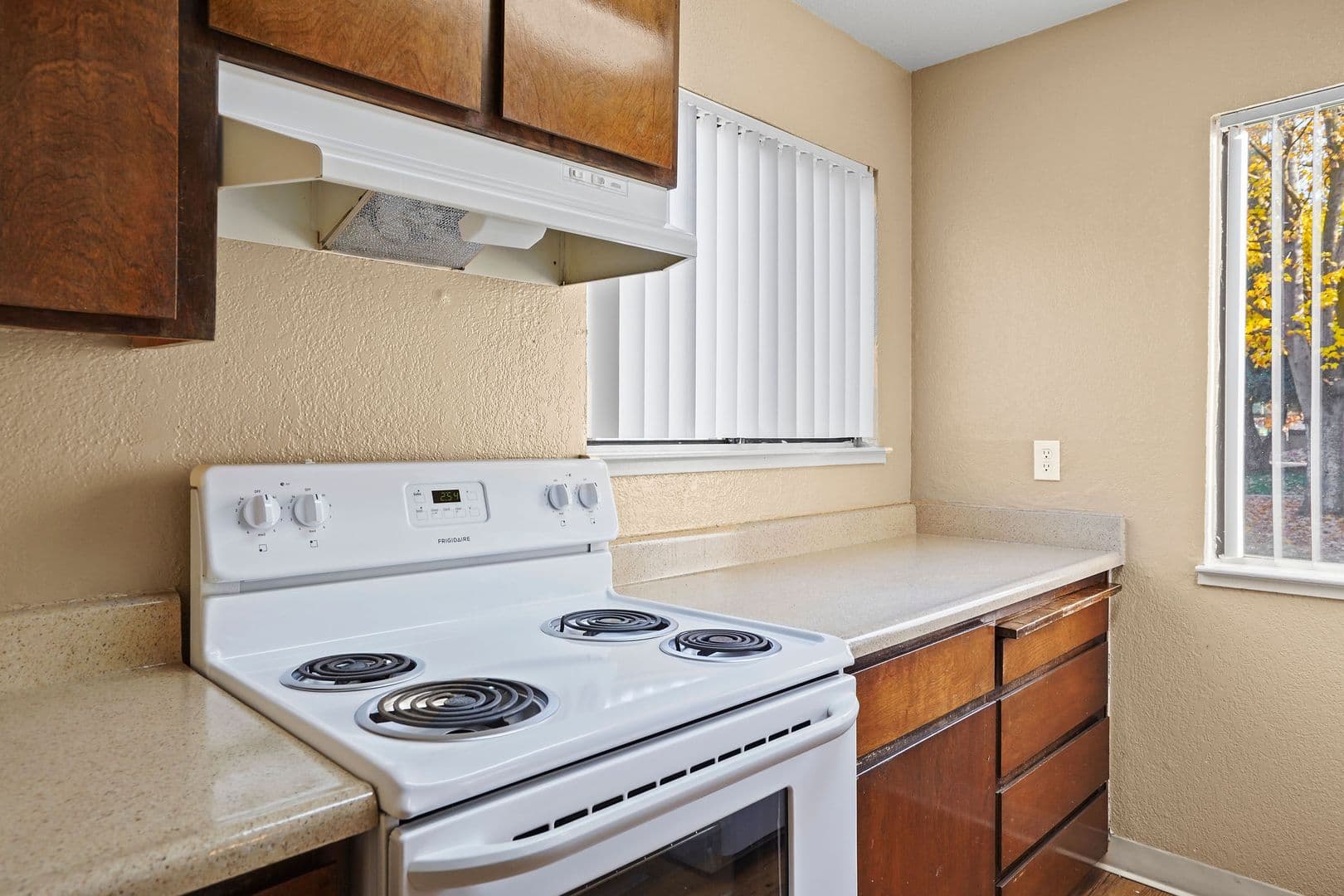 Stockton Apartment: 1540 Mosaic Way