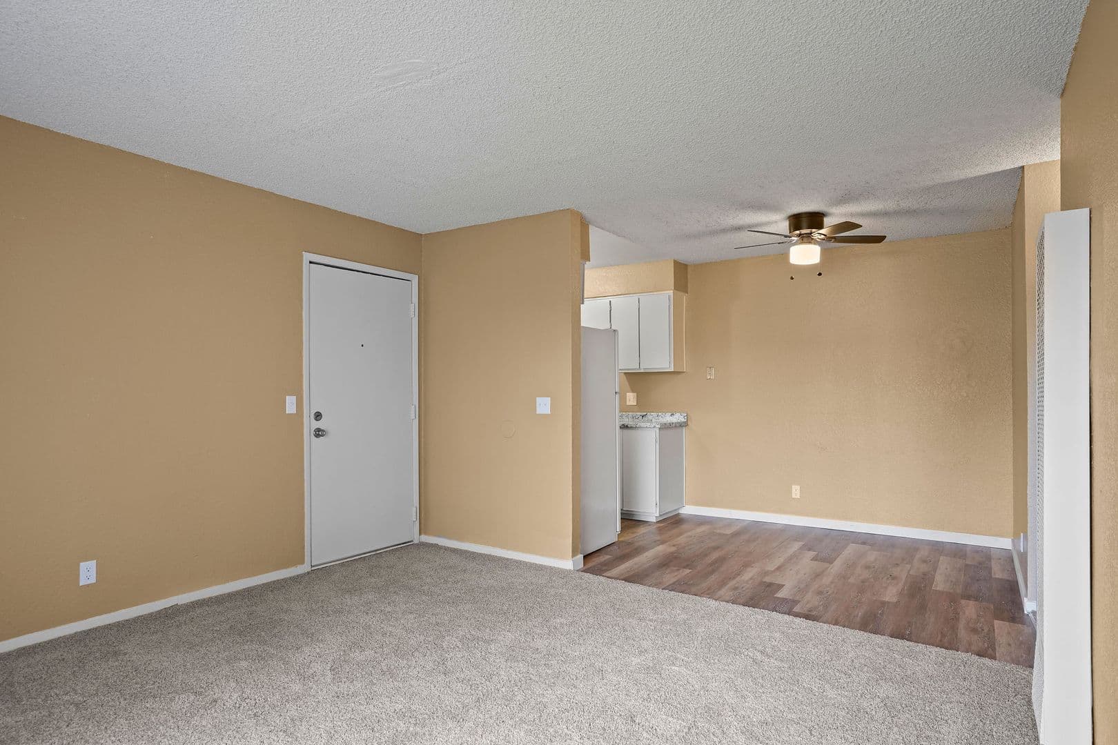 Sacramento Apartment: 7605 Franklin Blvd.