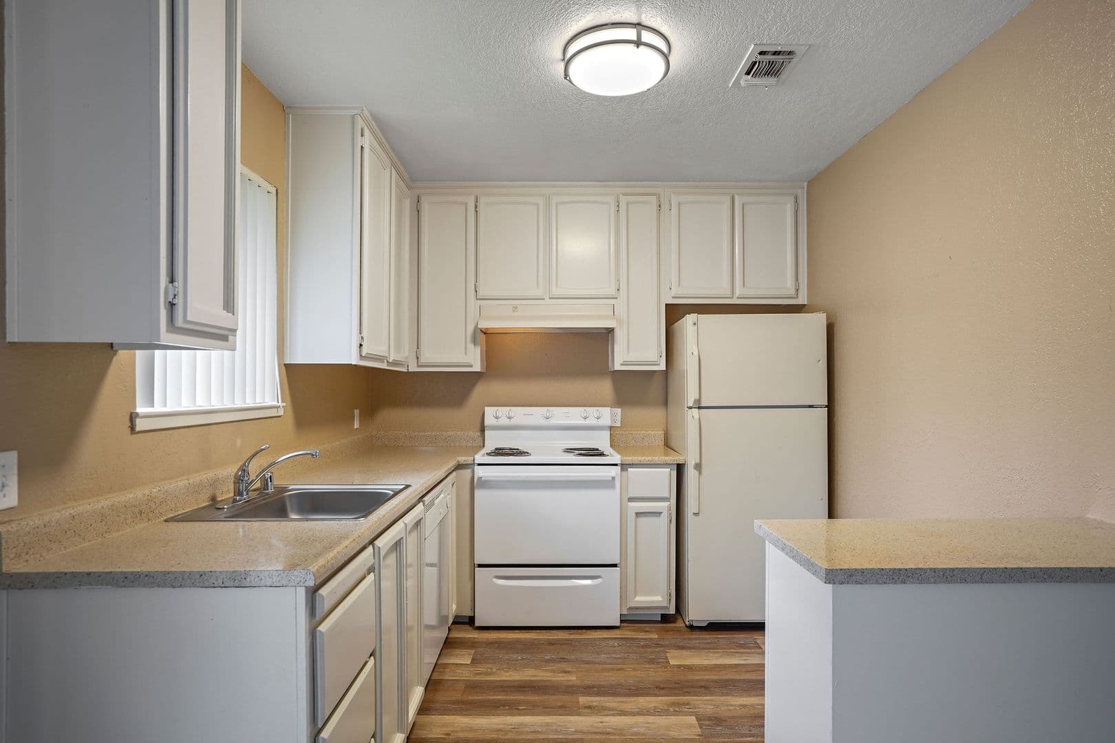 Stockton Apartment: 4738 Grouse Run Dr.