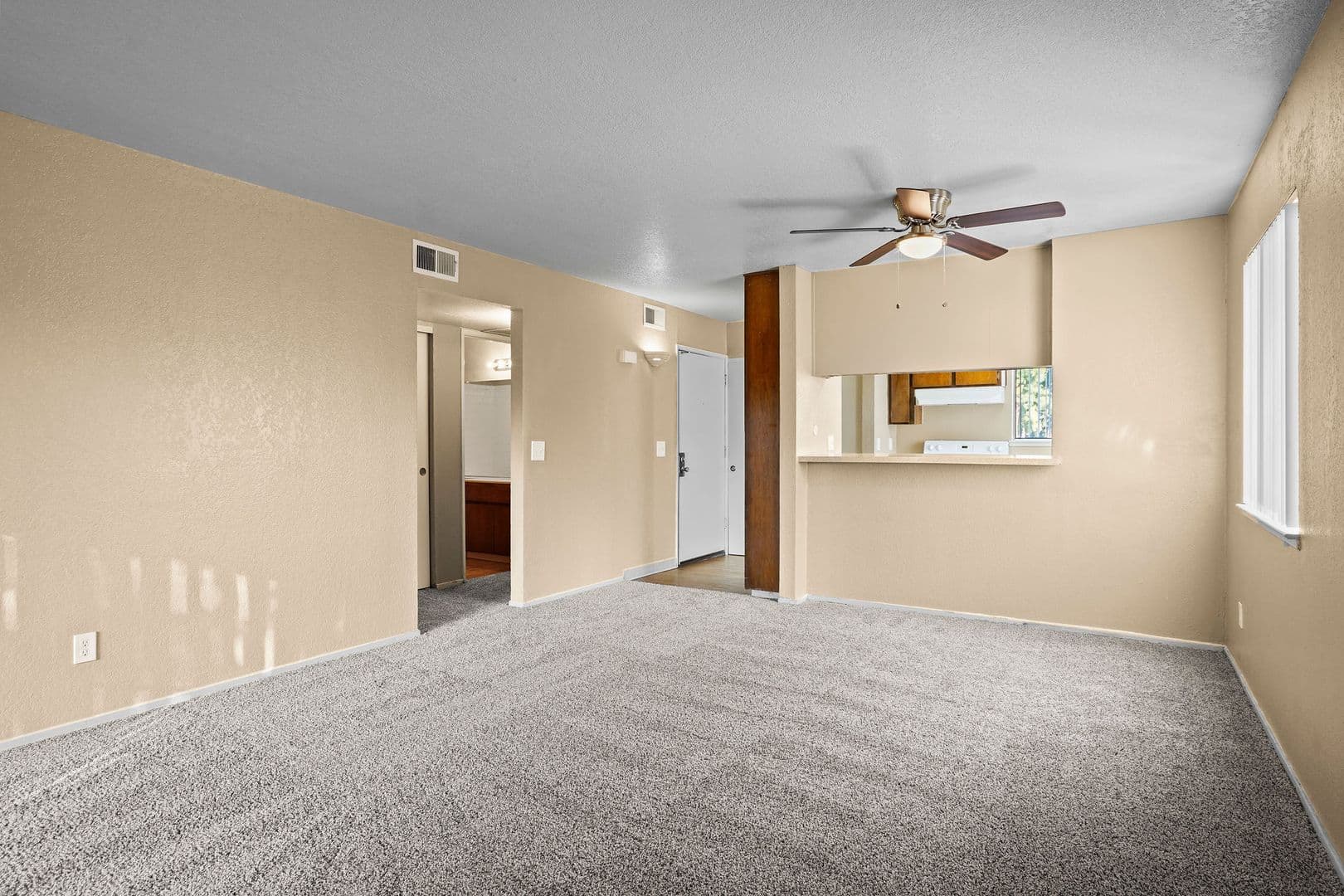 Stockton Apartment: 1540 Mosaic Way