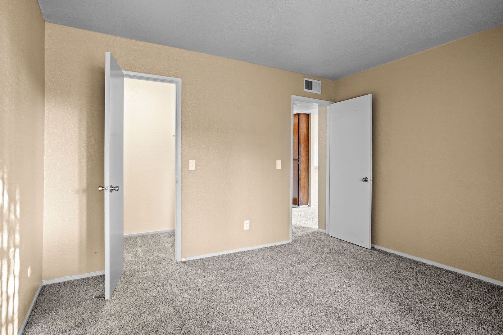 Stockton Apartment: 1540 Mosaic Way