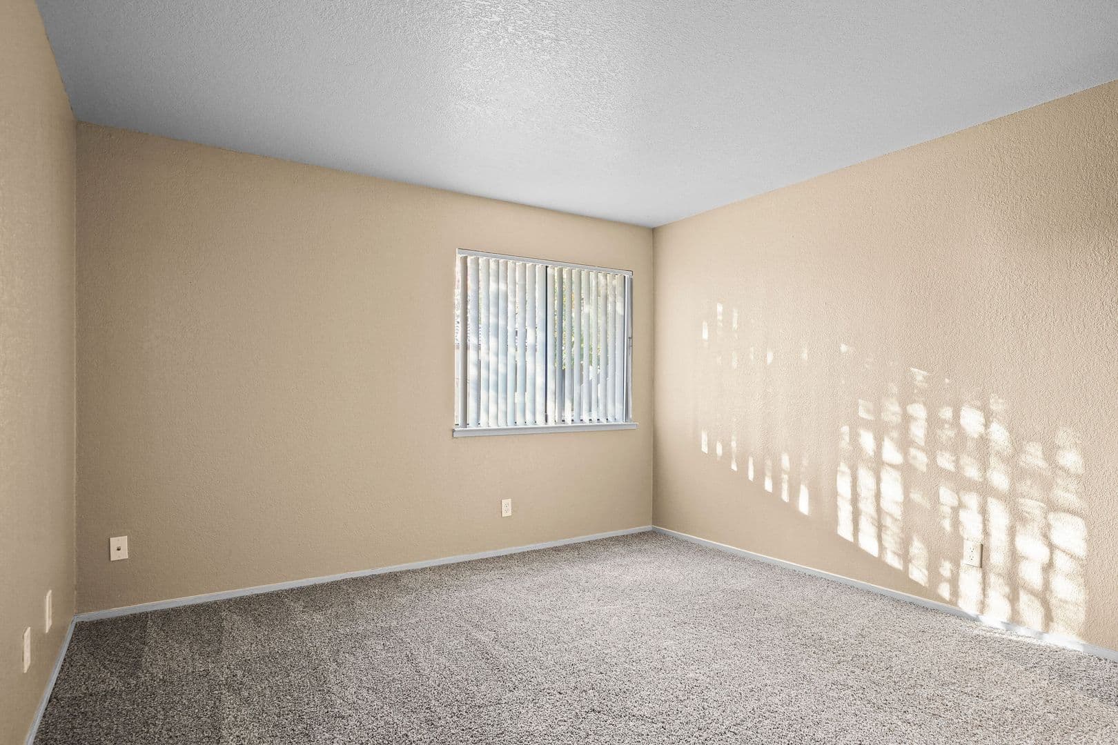 Stockton Apartment: 1540 Mosaic Way