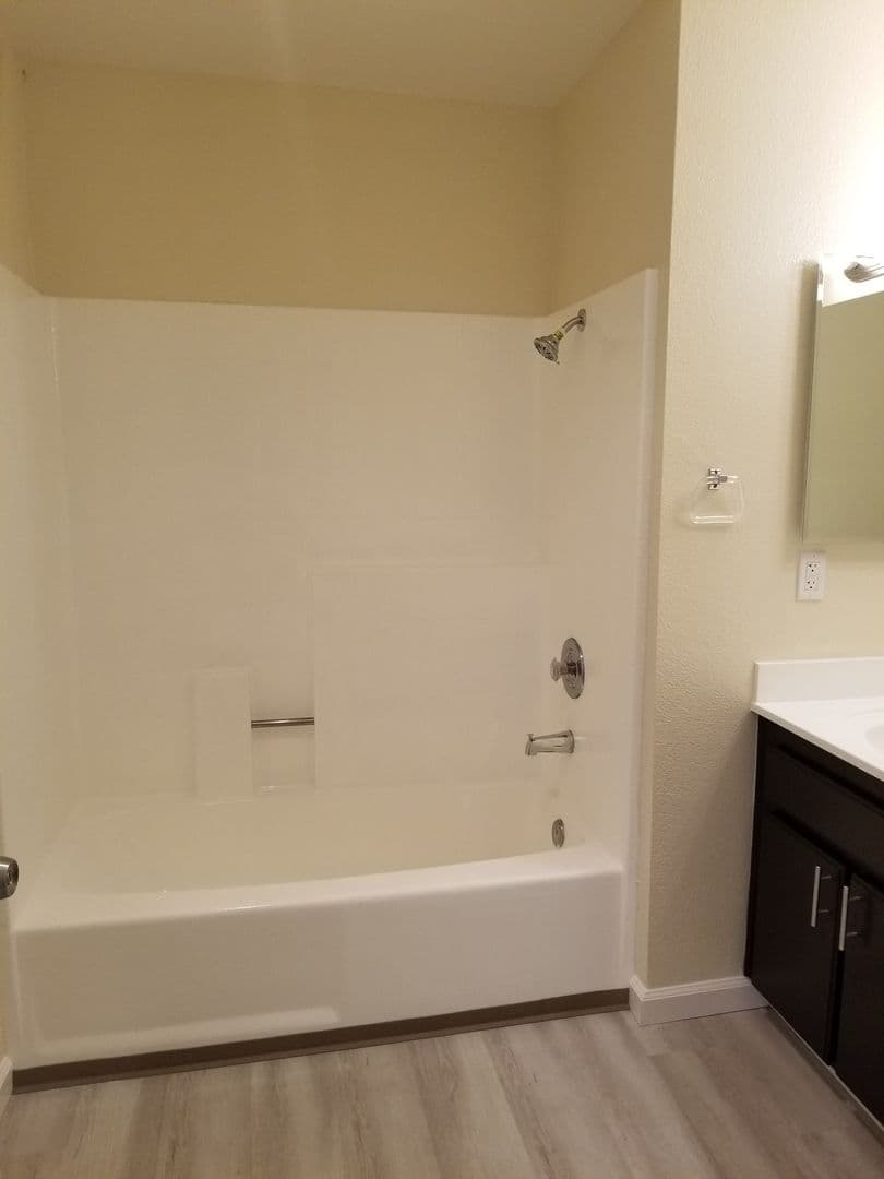 San Diego Apartment: 2200-2304 Morley St.