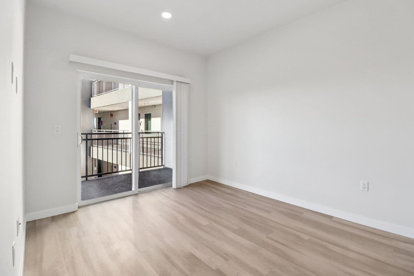 San Diego Apartment: 2341 Ulric Street